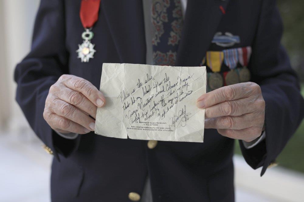 ky niem 75 nam giai phong Paris anh 4