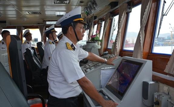 Tau hai quan Viet Nam len duong tham gia dien tap hang hai ASEAN - My hinh anh