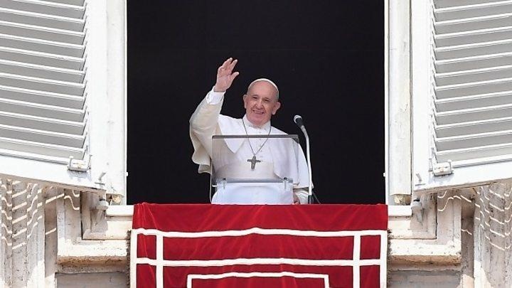 Giao hoang Francis giai thich viec ket thang may, den muon thanh le hinh anh