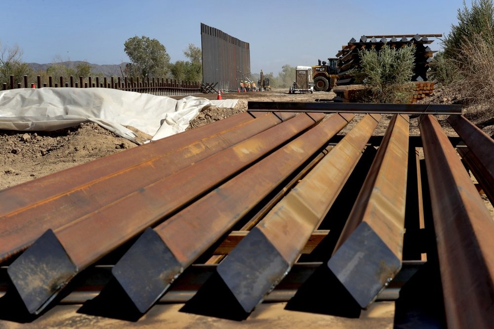 trump xay tuong bien gioi anh 8