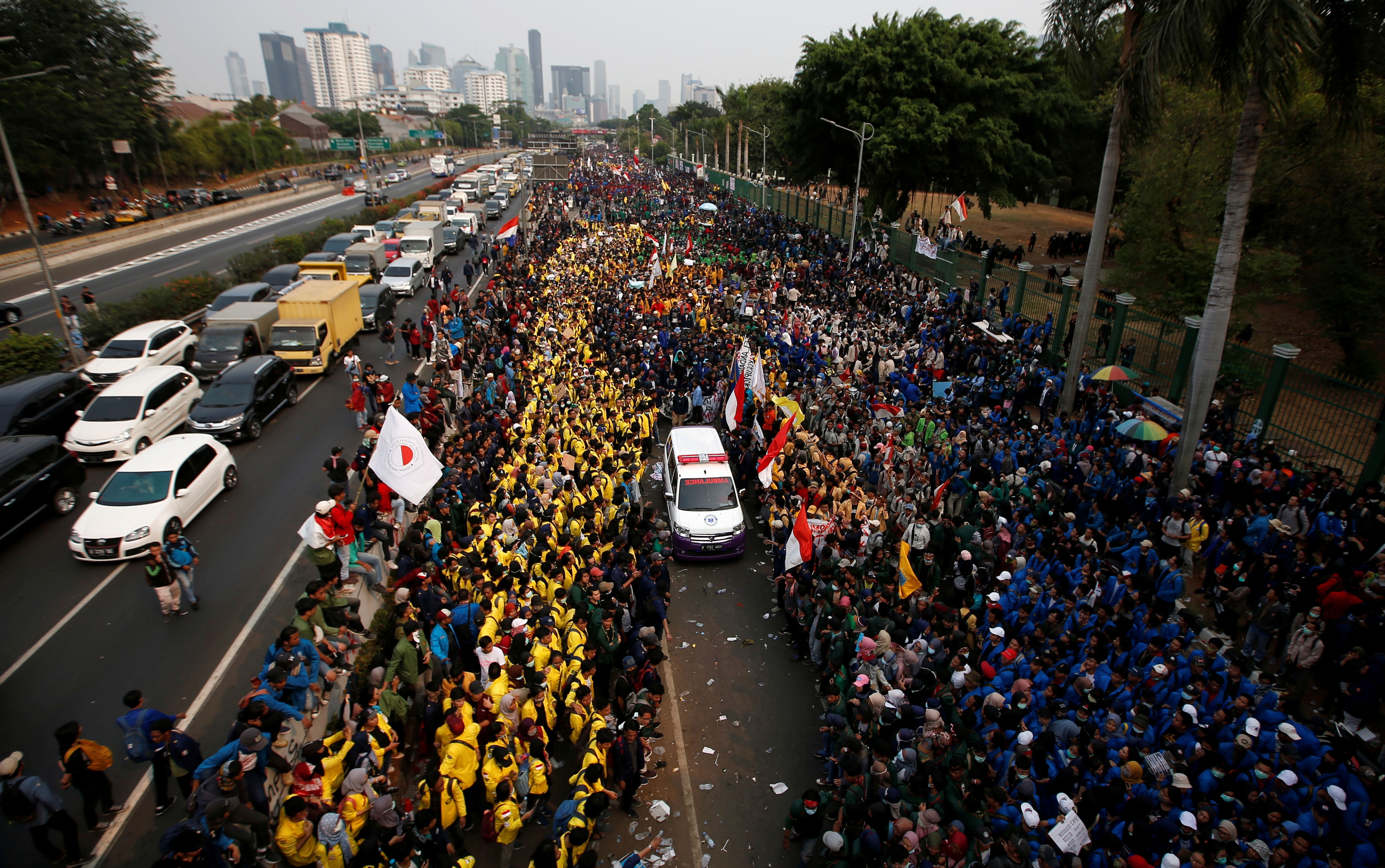 bieu tinh o Indonesia phan doi luat hinh su moi anh 11