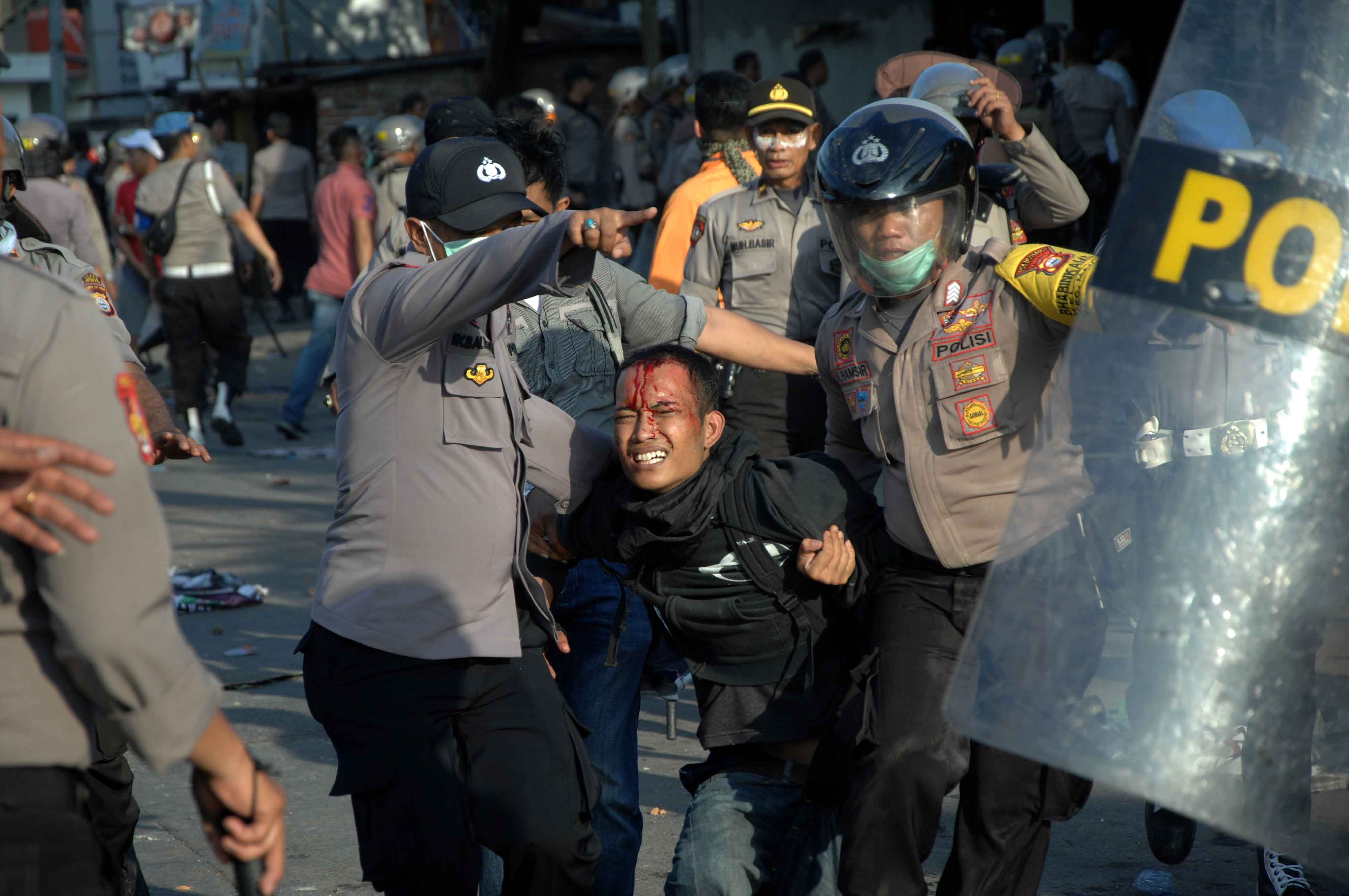 bieu tinh o Indonesia phan doi luat hinh su moi anh 14