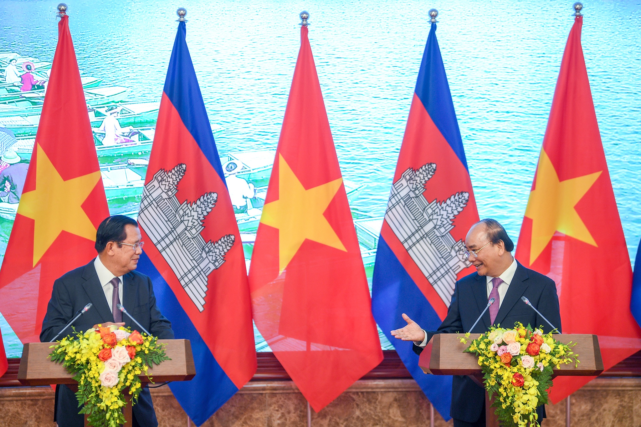 thu tuong nguyen xuan phuc thu tuong hun sen anh 9