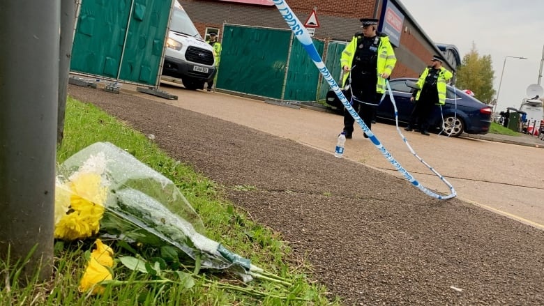 vu 39 thi the di dan trong xe tai Anh anh 9