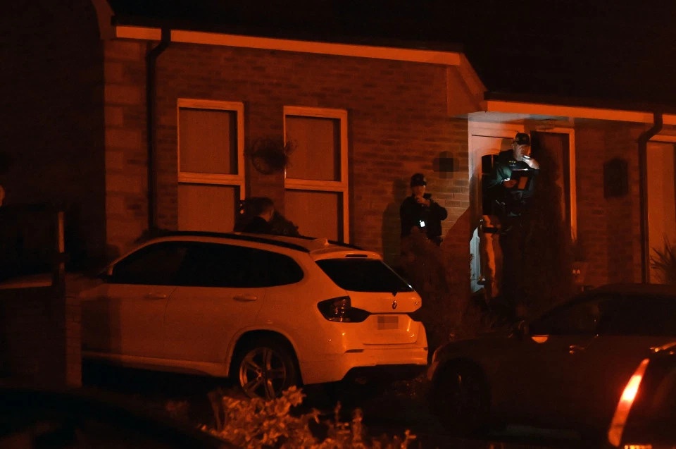 vu 39 thi the di dan trong xe tai Anh anh 10