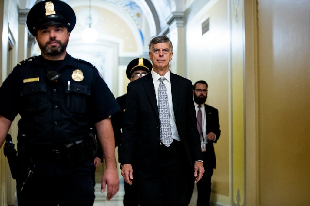 noi loan chong pompeo anh 4