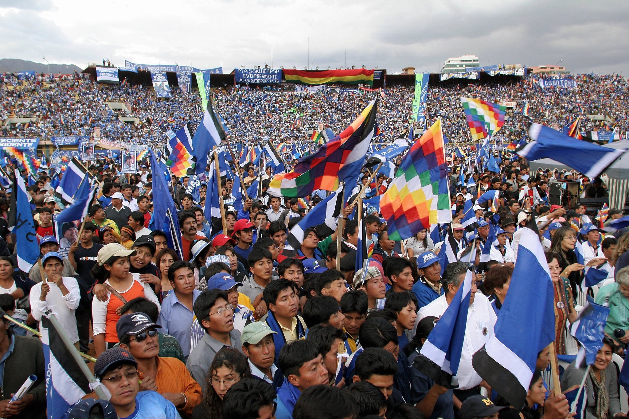 tong thong Bolivia Evo Morales tu chuc anh 1