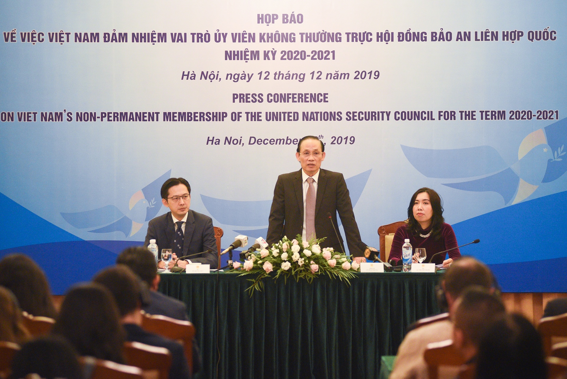 viet nam vao hoi dong bao an anh 1