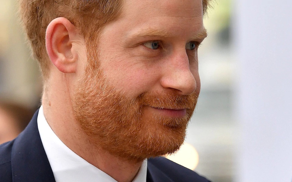 Hoang tu Harry sang Canada sau su kien cuoi dai dien hoang gia hinh anh