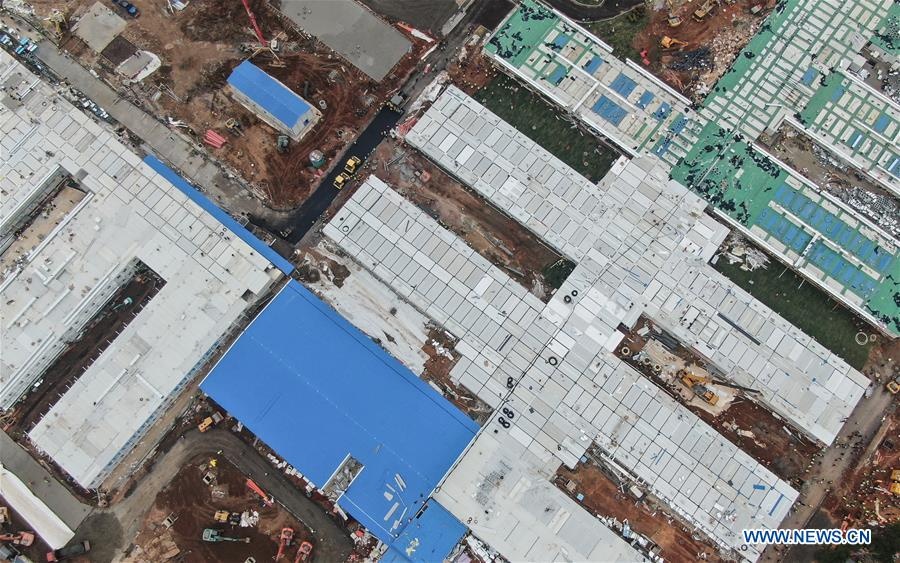 Benh vien da chien vu han virus corona anh 2