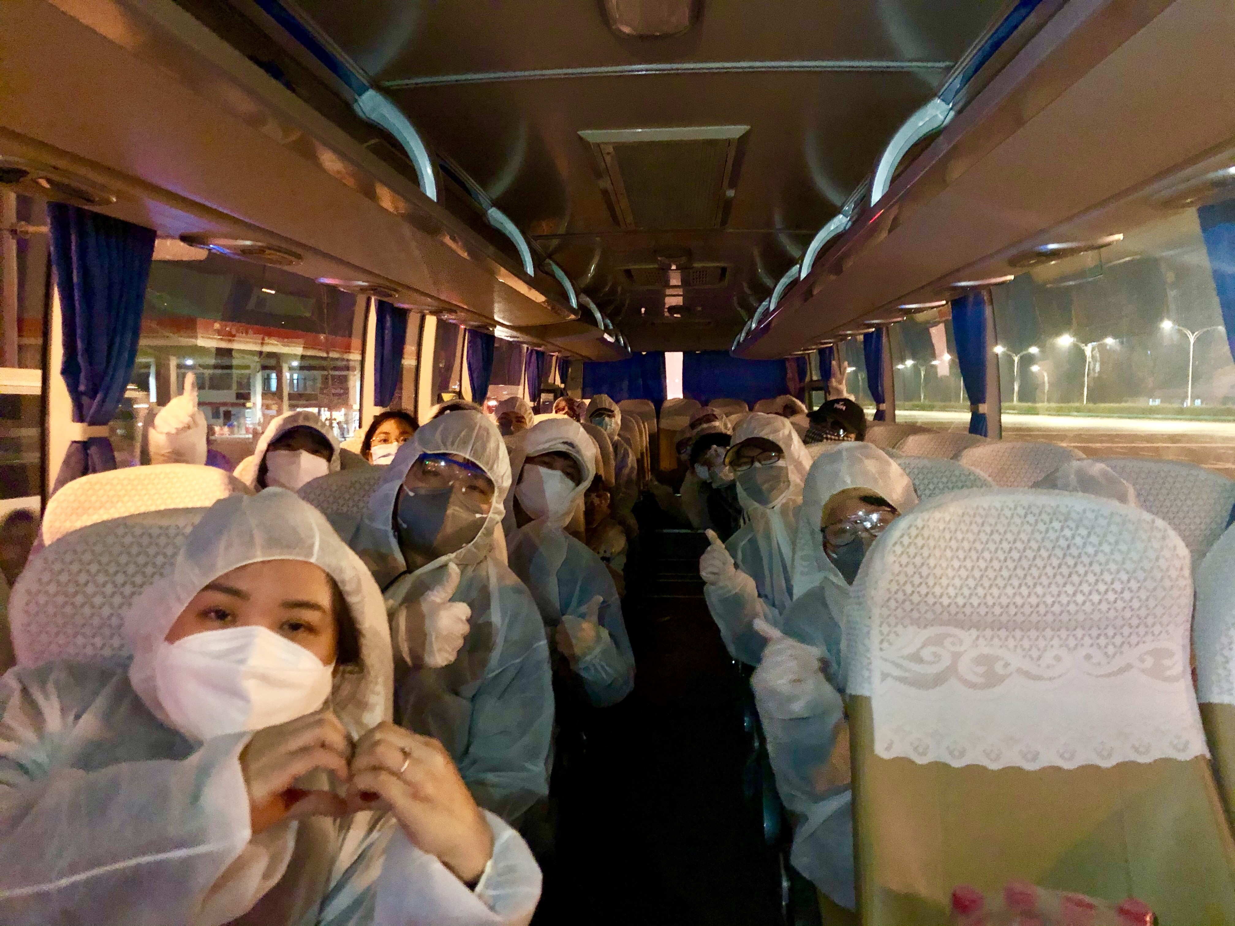 30 người Việt trở về từ Vũ Hán virus corona ảnh 3 30 nguoi Viet tro ve tu Vu Han virus corona anh 3