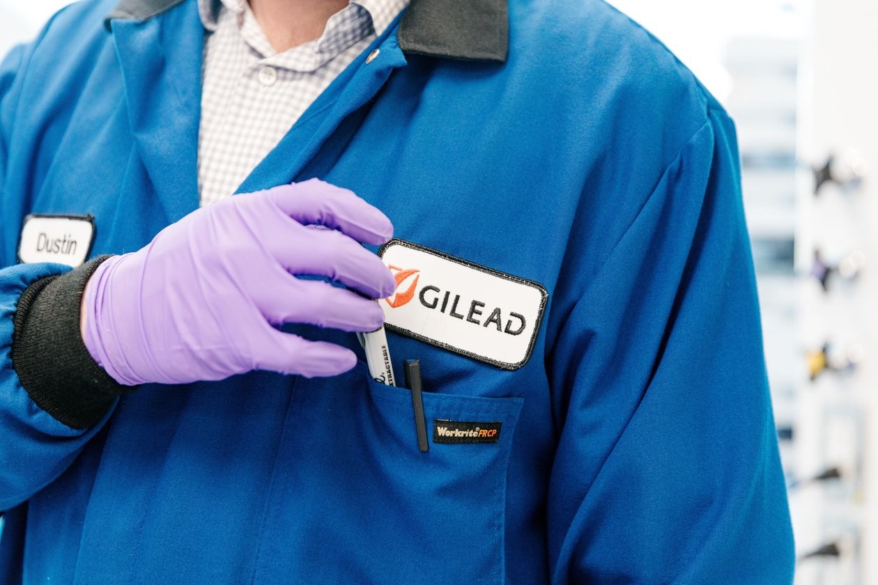 Thuoc tri corona lan dau thu nghiem bang ‘tieu chuan vang’ o My hinh anh