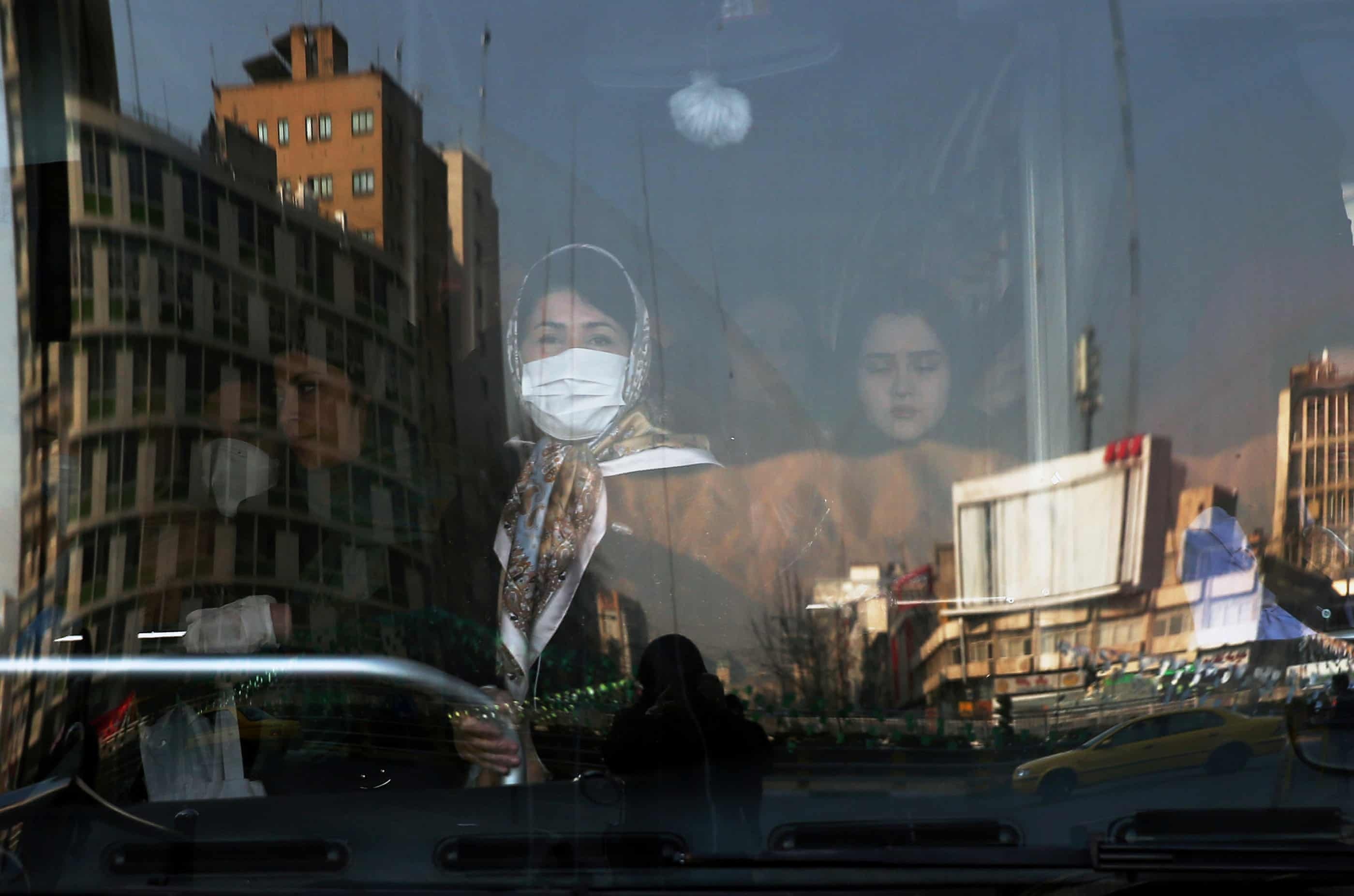 Iran ghi nhan ky luc hon 1.200 ca nhiem virus corona moi hinh anh