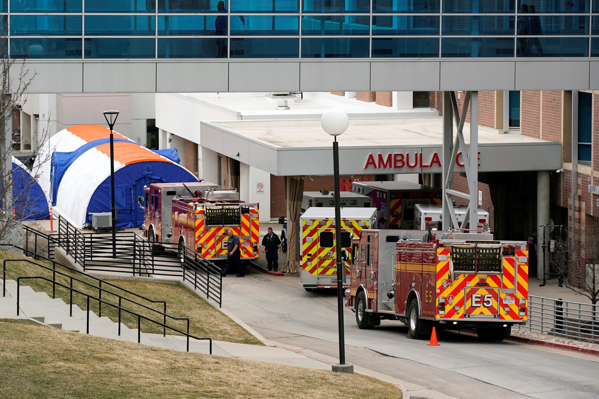 tong y si My virus corona anh 1