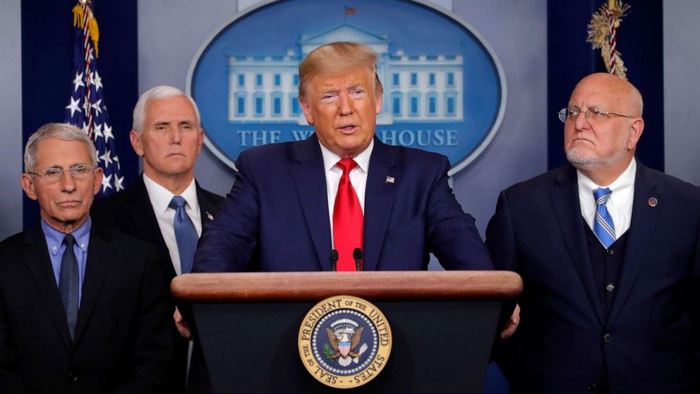 TT Trump chua xet nghiem Covid-19 du tiep xuc hai nghi si da cach ly hinh anh