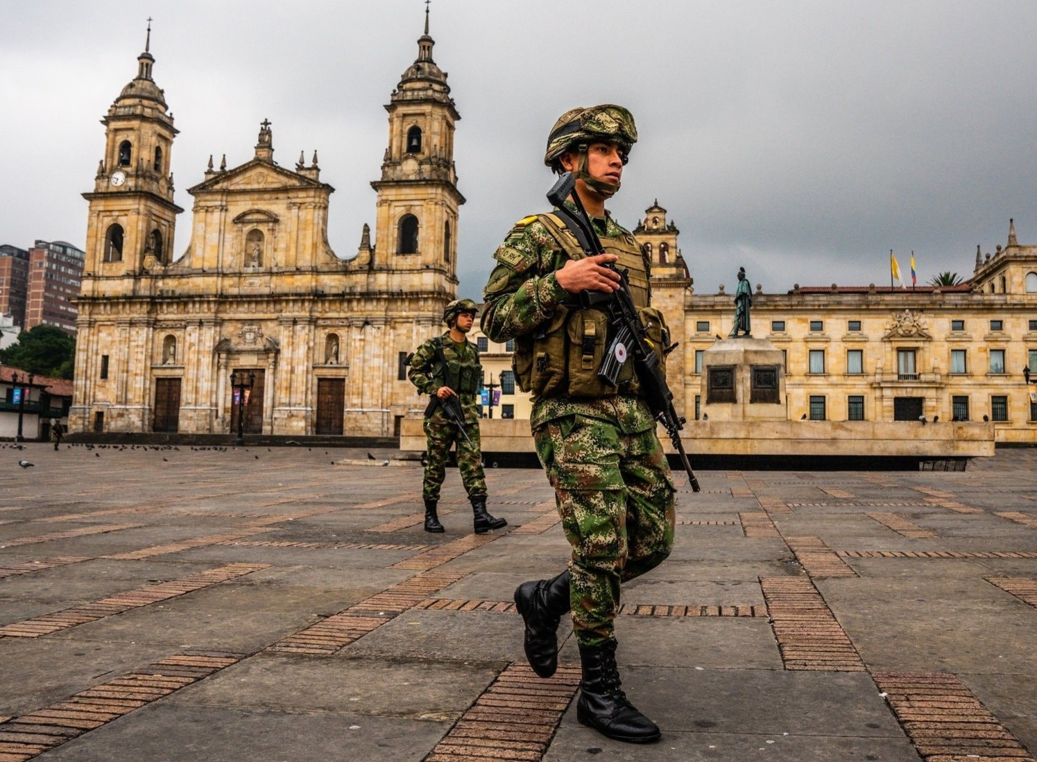 So tu vong o Tay Ban Nha vuot 1.300, ca nhiem vuot 25.000  hinh anh