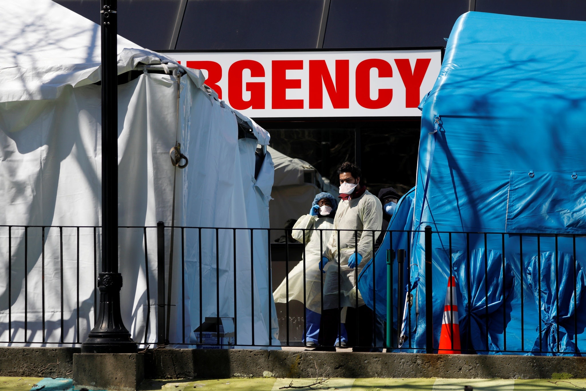 corona My ca nhiem anh 1