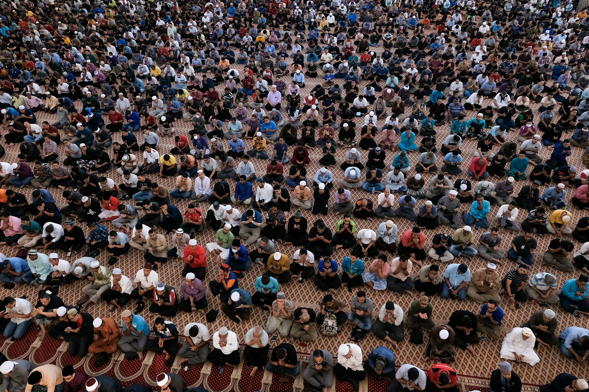 thanh le Hoi giao malaysia corona anh 2