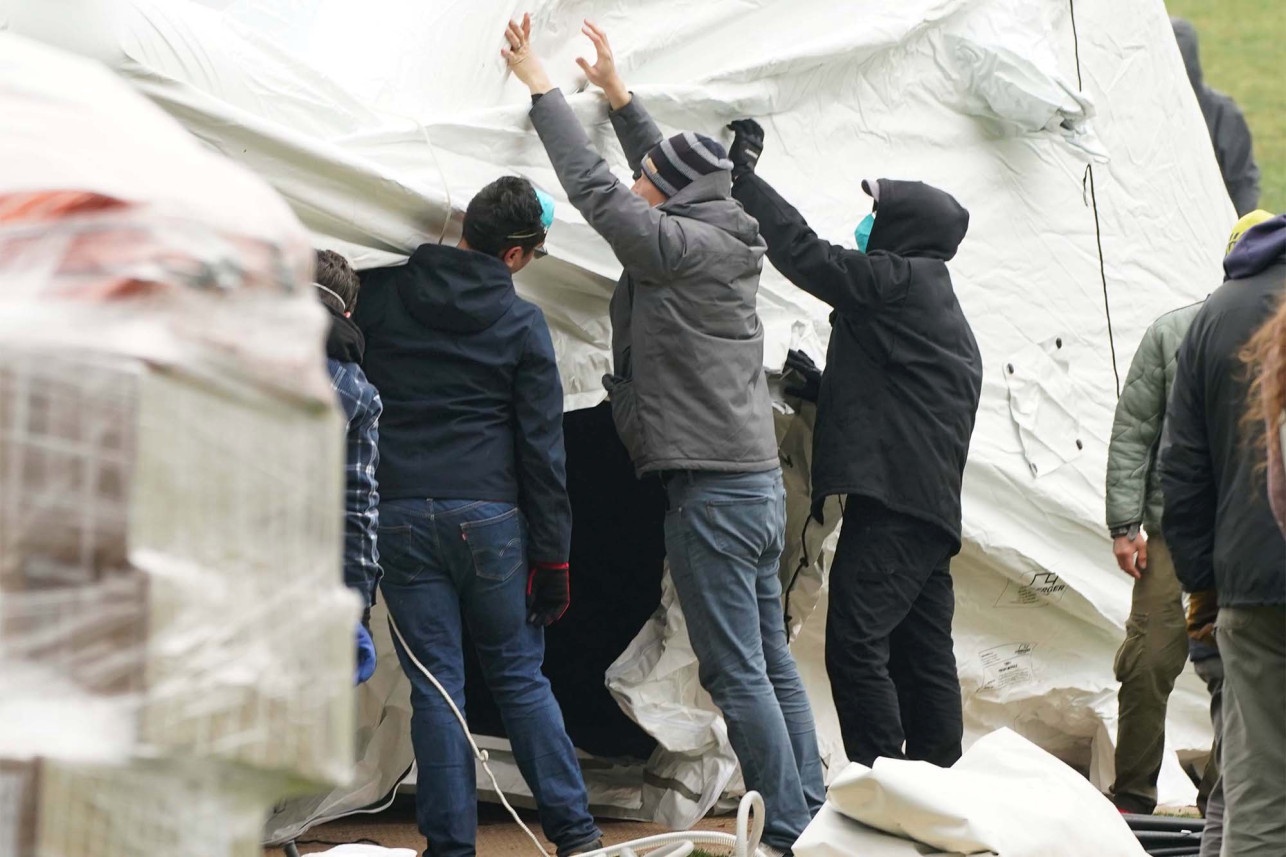 new york benh vien da chien anh 5