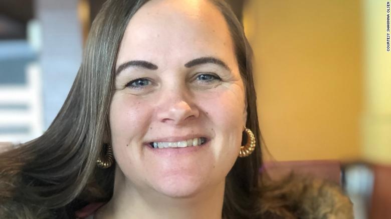 Sau nguoi con dung bo dam vinh biet me sap qua doi vi virus o My hinh anh