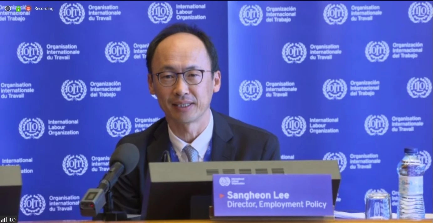 khung hoang that nghiep do dai dich anh 2