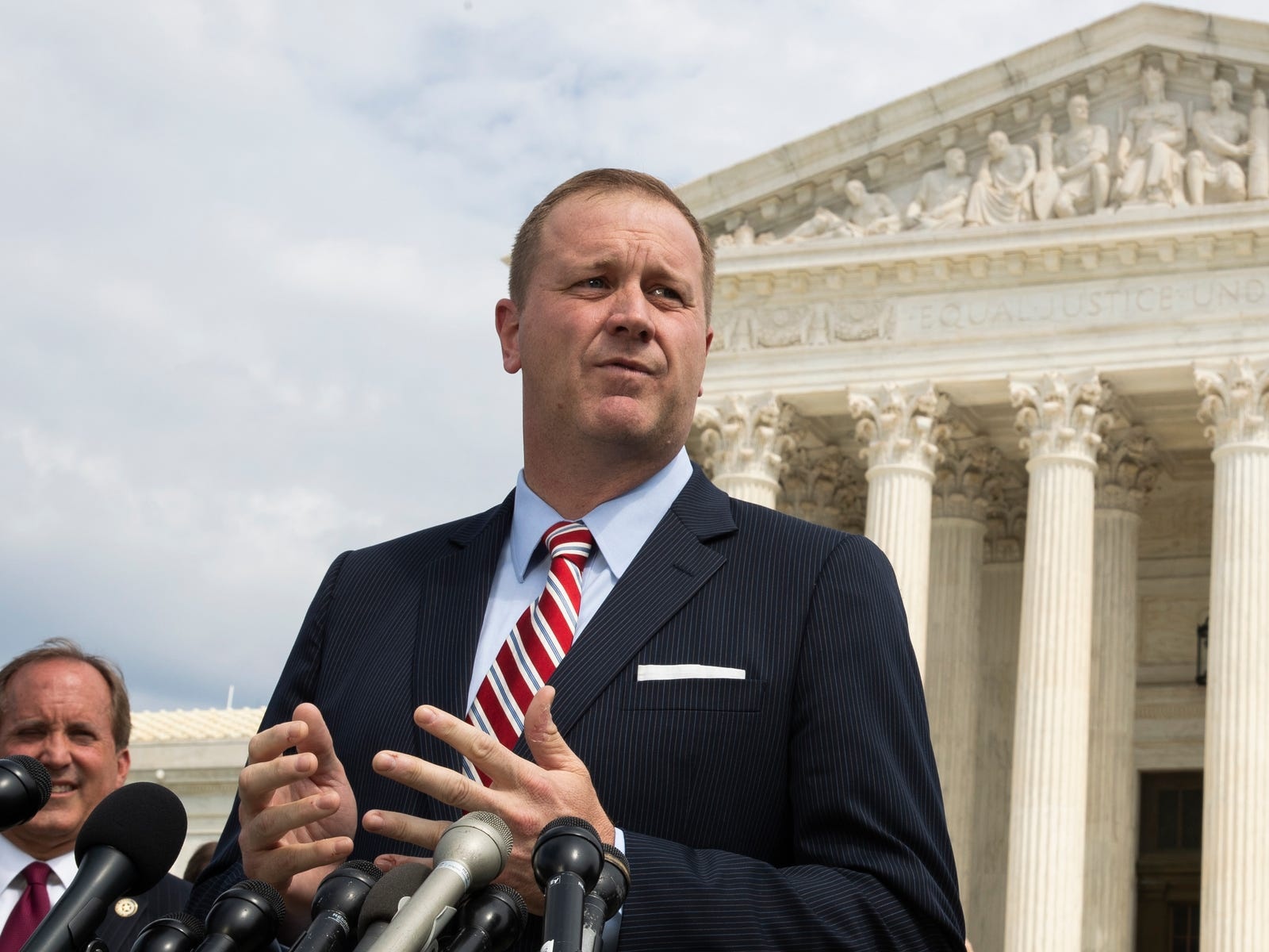 Bang dau tien cua My kien TQ doi boi thuong vi dich Covid-19 hinh anh