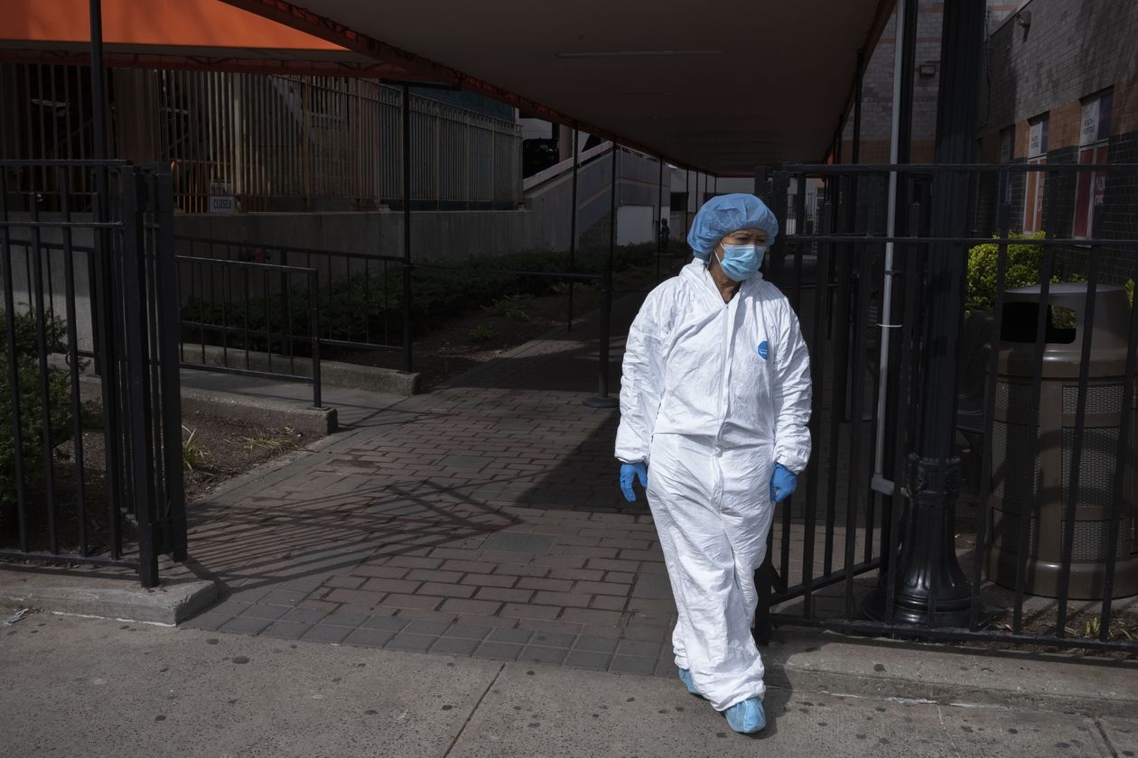 bac si thuc tap anh 3