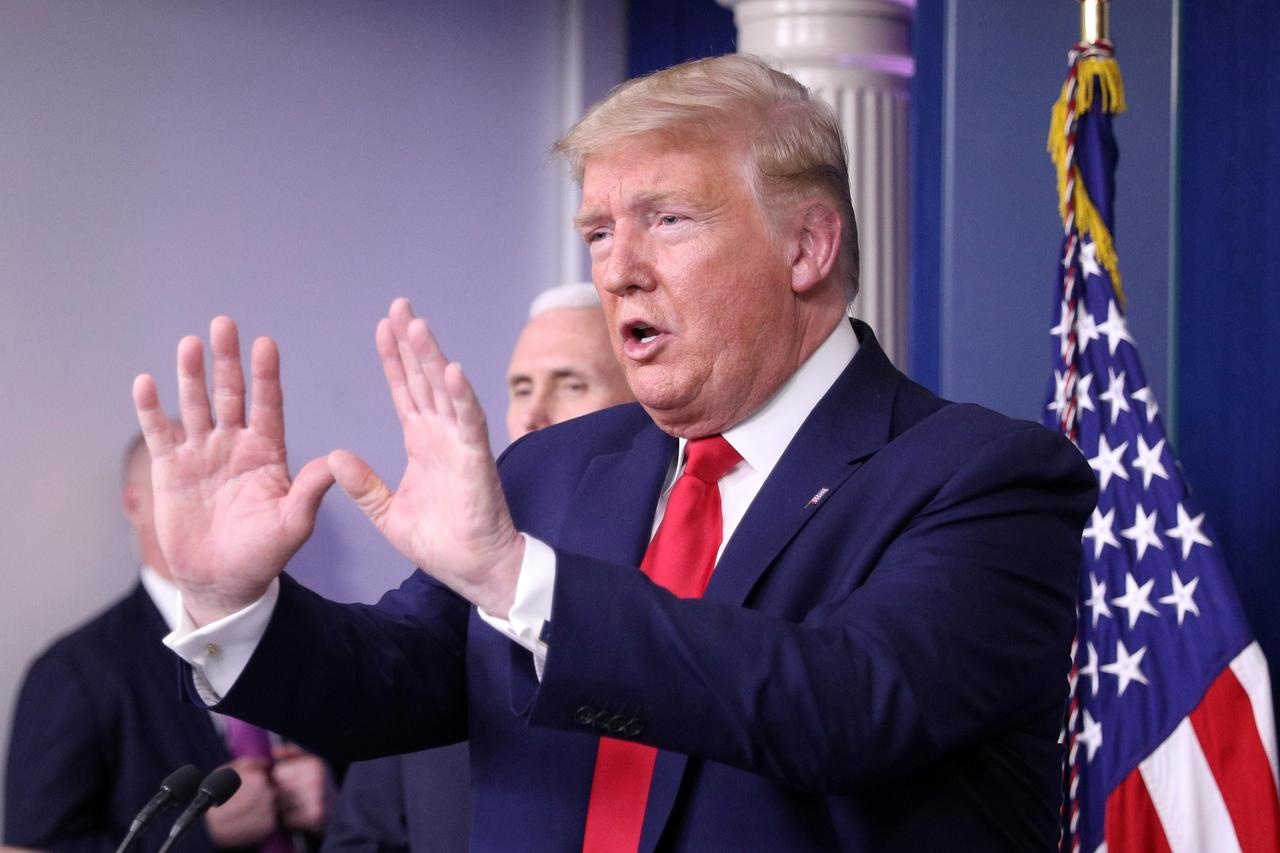 Chinh quyen TT Trump chia nhieu mui nhon cung ran voi Trung Quoc hinh anh