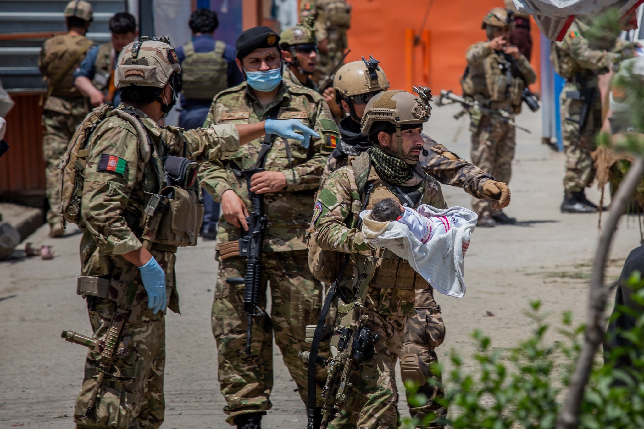 danh bom o Afghanistan anh 1