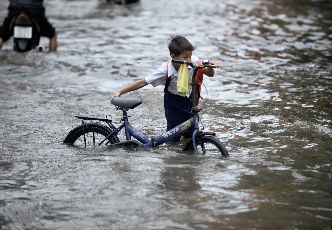 TP.HCM ngap lut anh 1