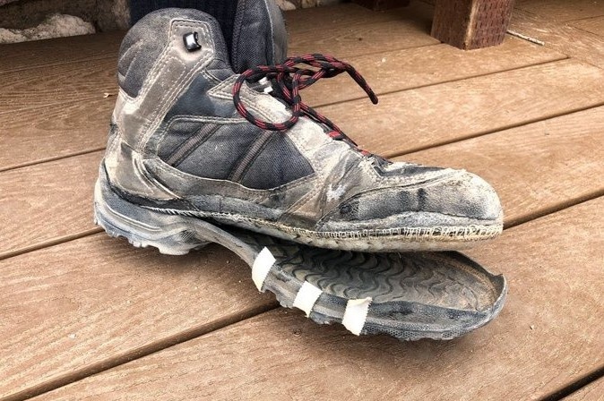 Nang nong nung chay giay leo nui o khu Grand Canyon hinh anh