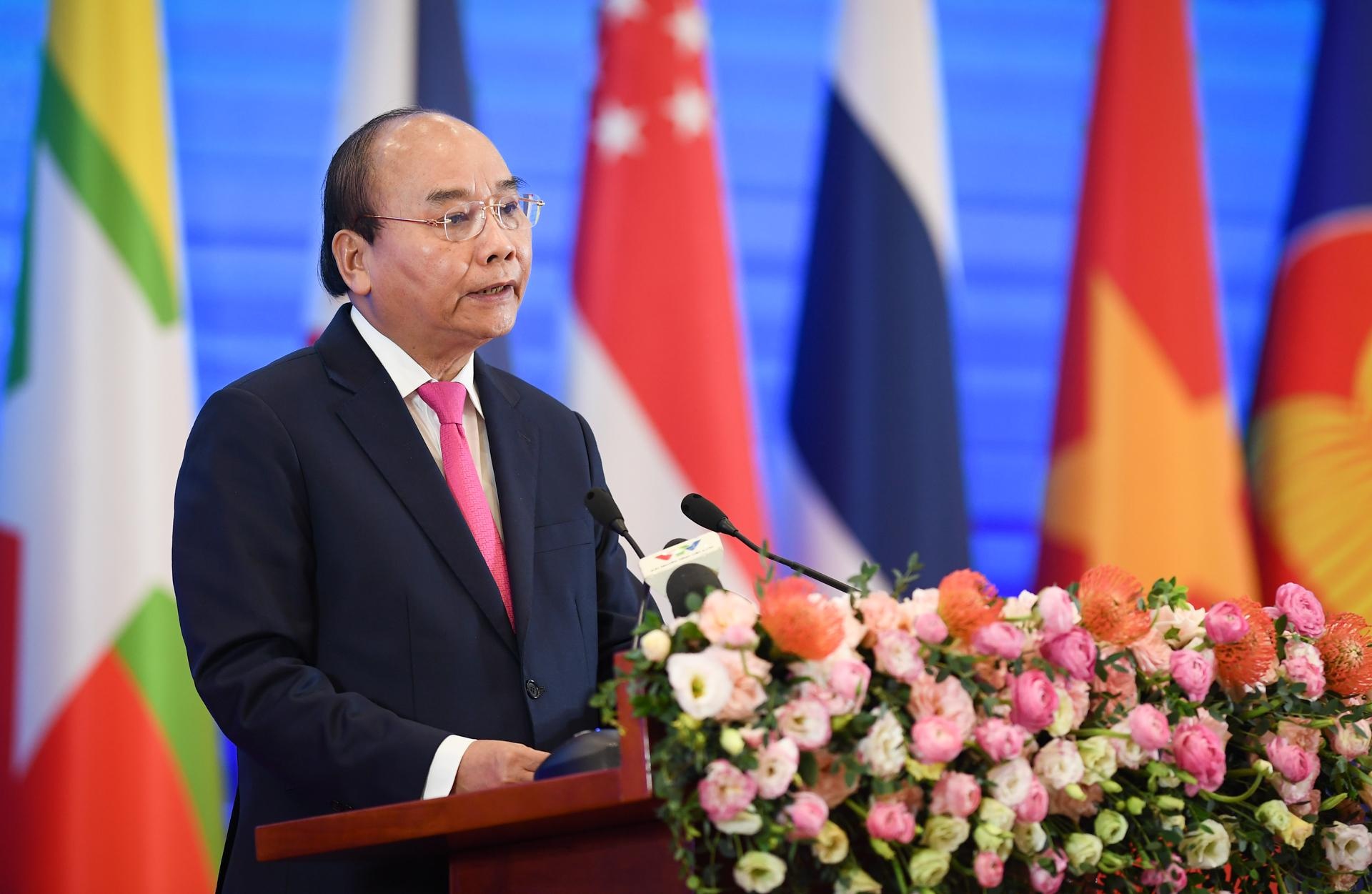 ‘ASEAN quyet khong lui buoc du Covid-19 de lai he luy nang ne’ hinh anh