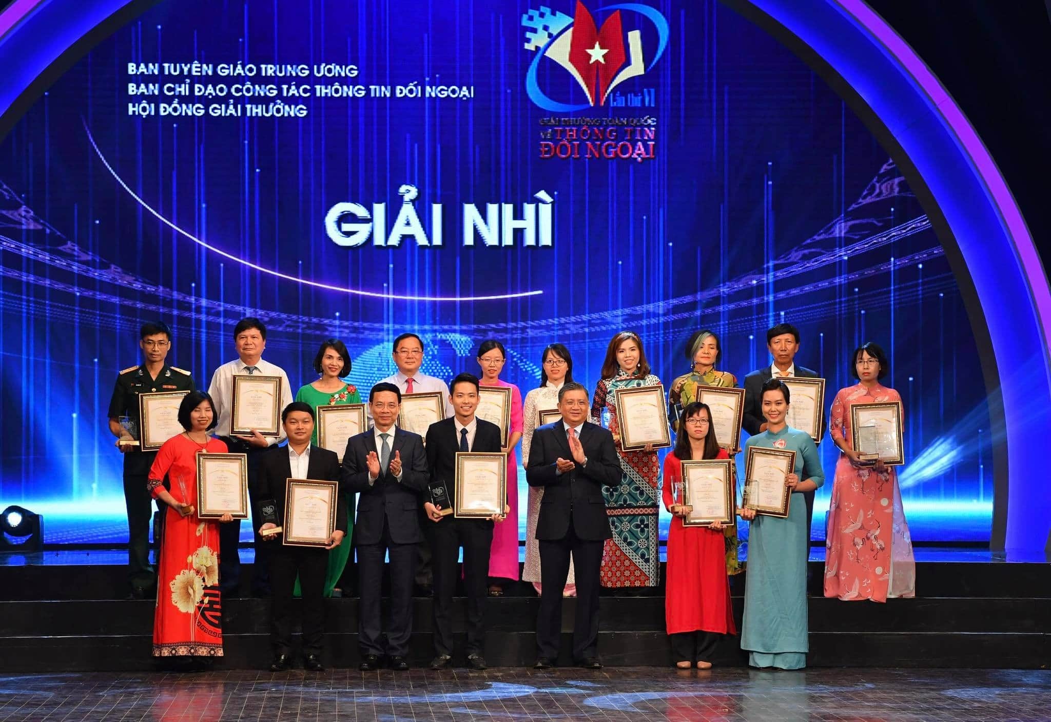 giai bao chi quoc gia anh 1