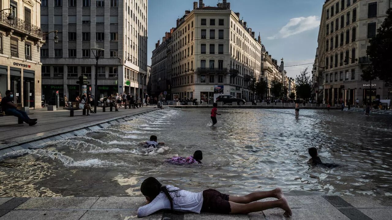 tre em nhiem Covid-19 anh 1