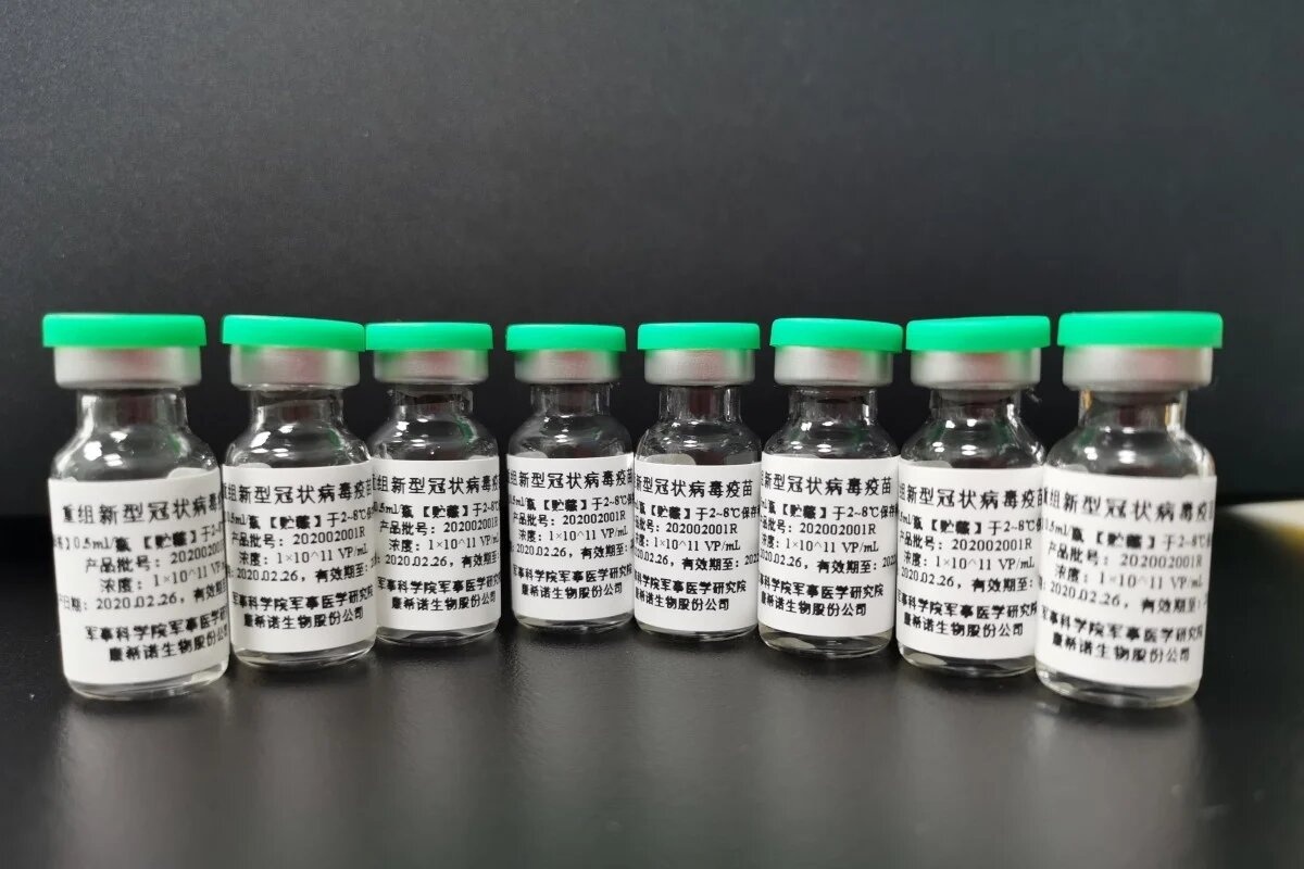 Hai quan TQ 'giam' lo vaccine Covid-19 sang Canada thu nghiem hinh anh