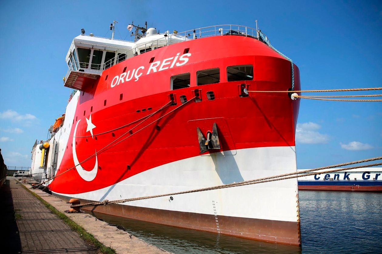 tranh chap o dia trung hai anh 4