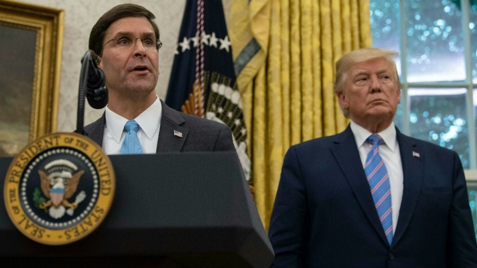 TT Trump am tham ban viec thay bo truong Quoc phong sau bau cu hinh anh