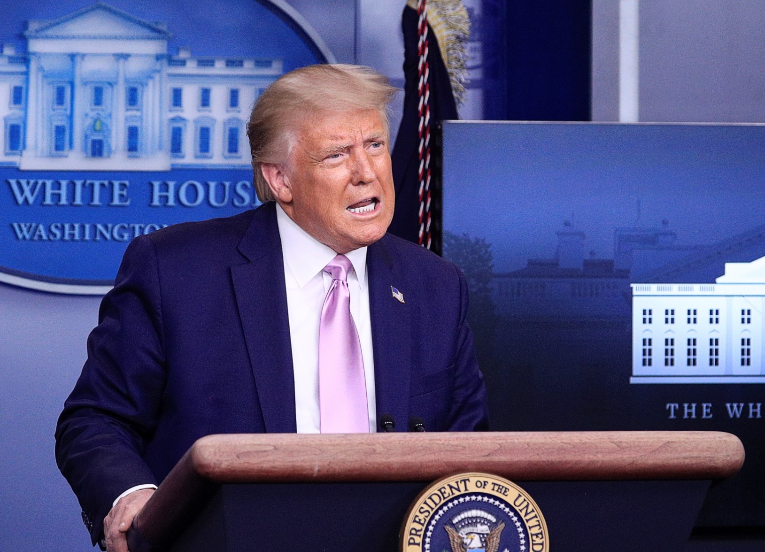 TT Trump phan phao gian du: Ong Obama la lanh dao 'toi te' hinh anh