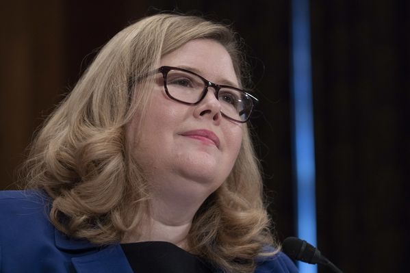 Nguoi phu nu nam quyen xac nhan ket qua bau cu My hinh anh