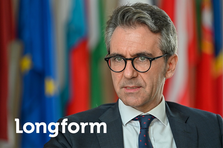 Dai su EU: O Viet Nam trong thoi dich la mot may man 'xa xi' hinh anh