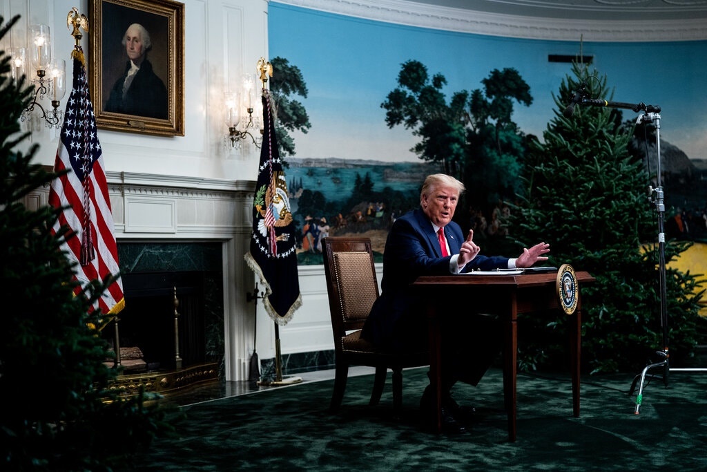 Lan dau tra loi bao chi sau bau cu, ong Trump noi gian voi phong vien hinh anh