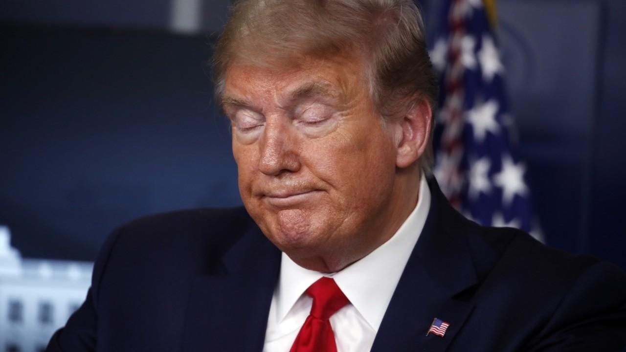 Ong Trump doi kiem phieu lai o Wisconsin, ket qua la bi dan xa hon hinh anh