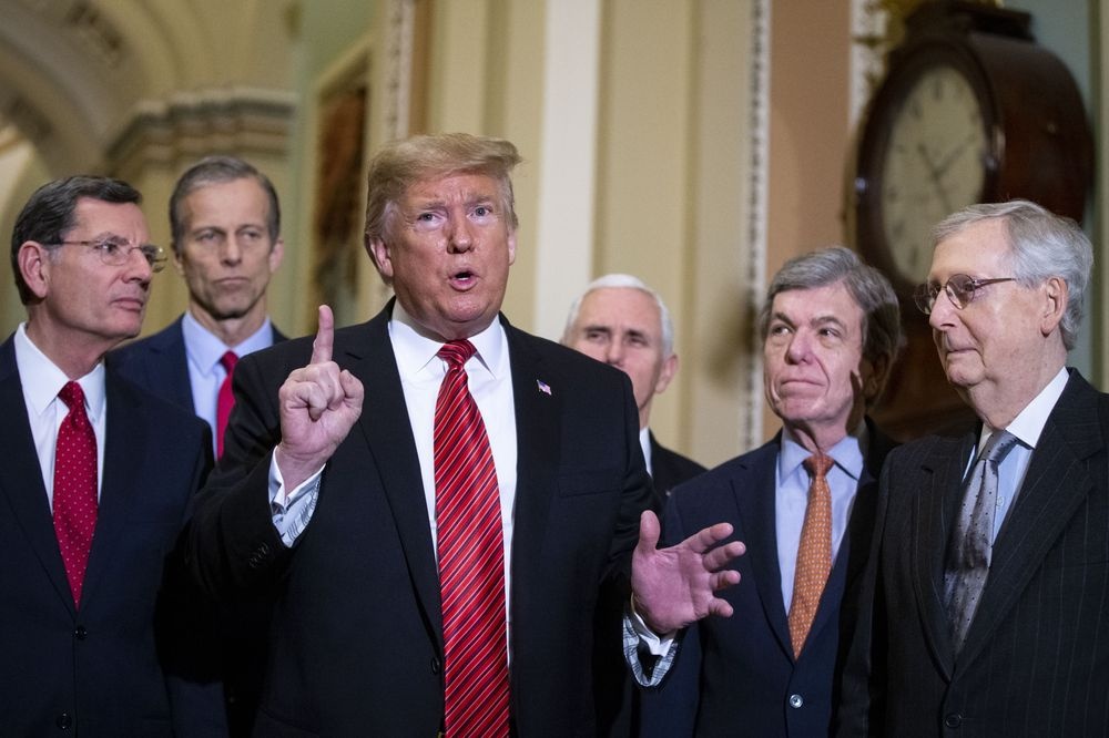 Dang Cong hoa chia re ve cuoc goi cua ong Trump hinh anh