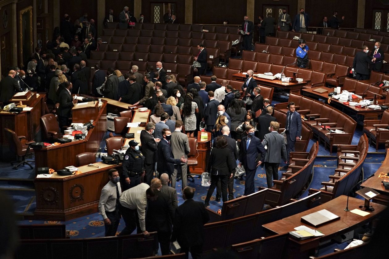 bao loan o Quoc hoi my anh 3