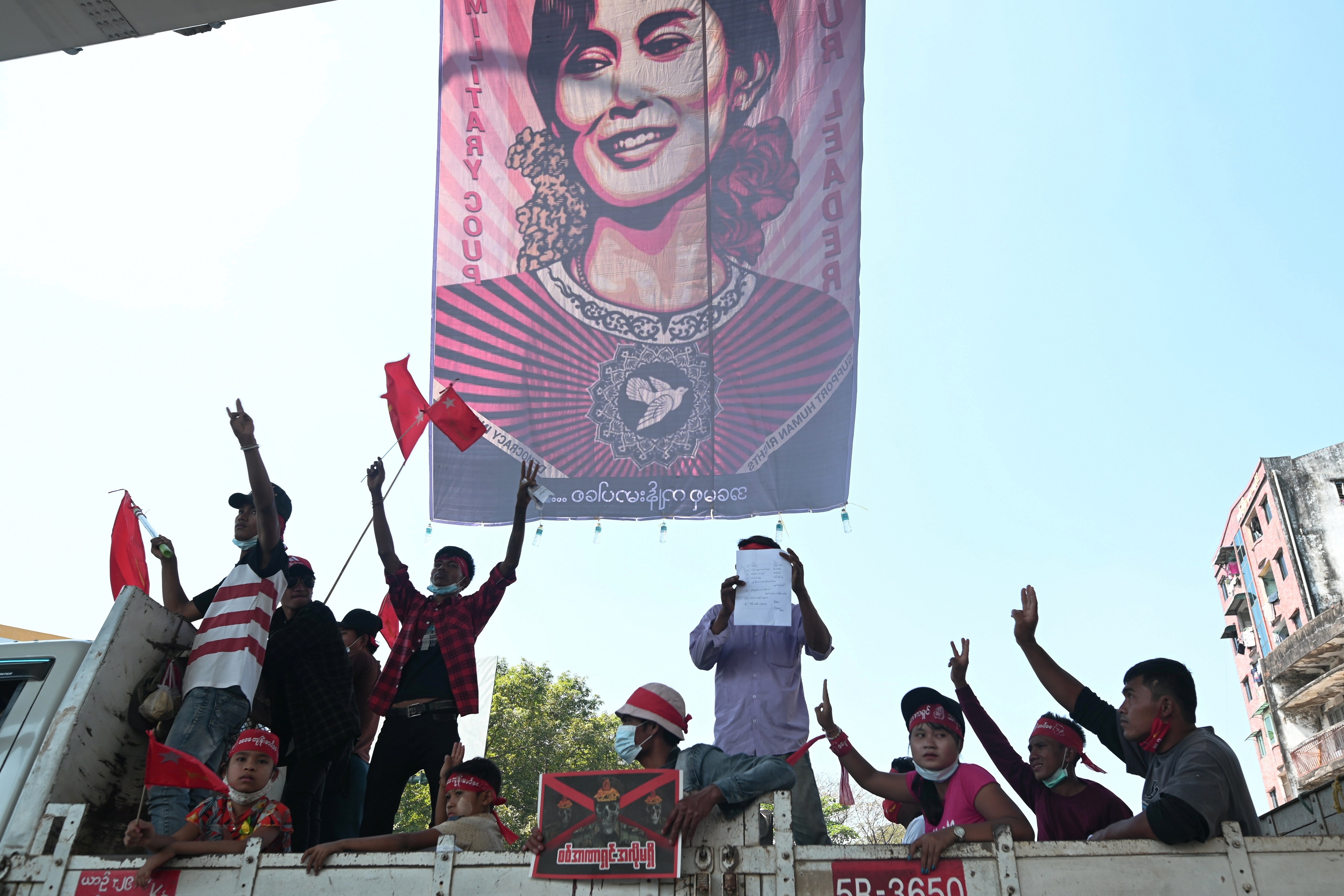 bieu tinh myanmar anh 2