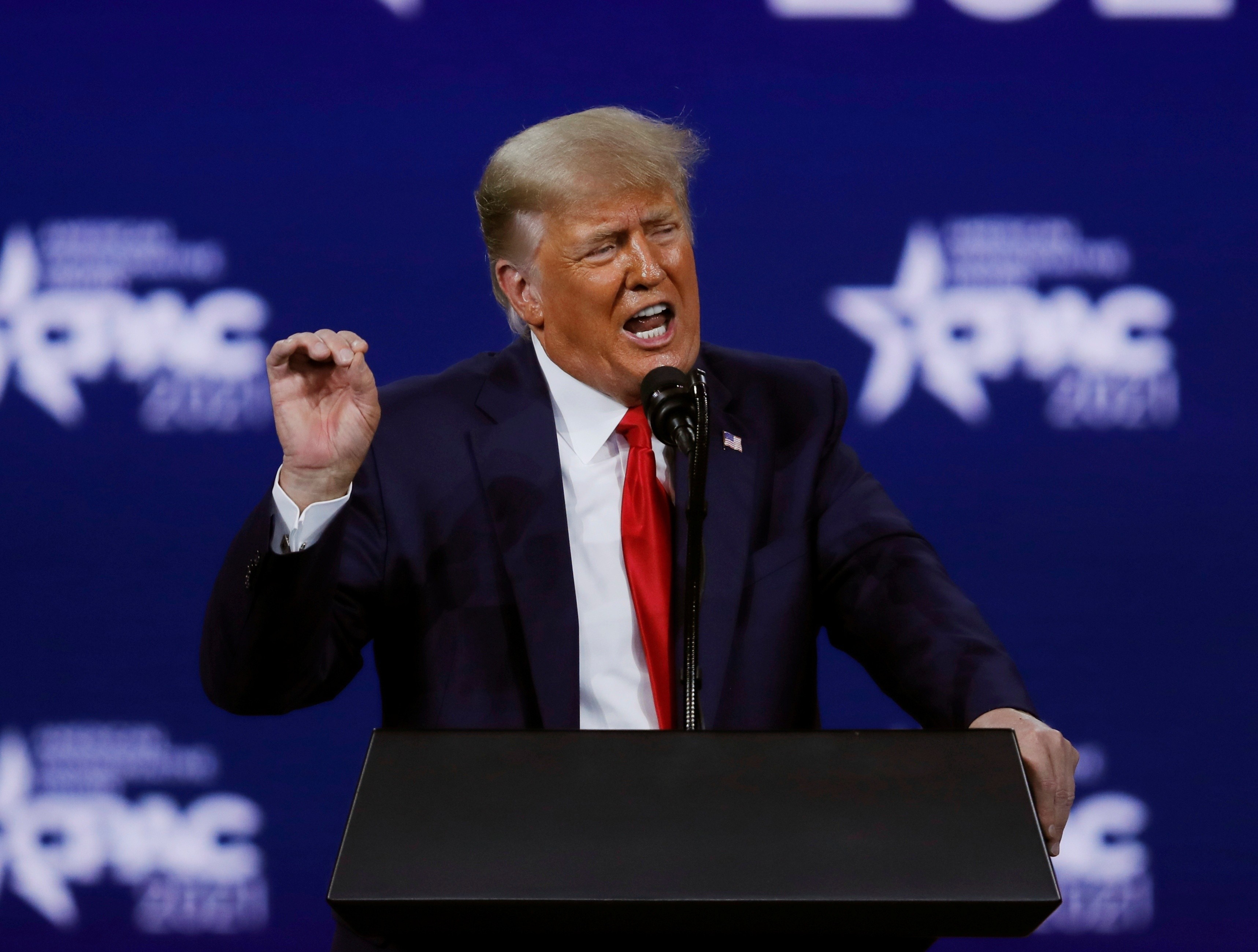 Danh sach tra dua va loi canh bao cua ong Trump voi phe Cong hoa hinh anh