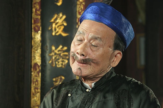 Nhung vai dien de doi cua nghe si Pham Bang hinh anh