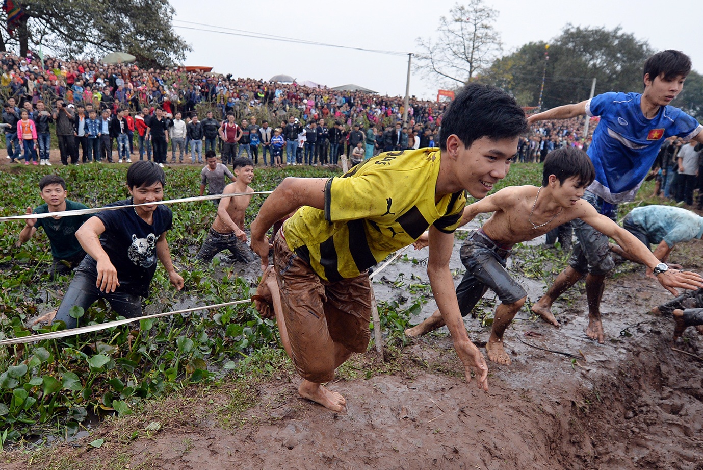 Canh vo tran o le hoi cuop phet noi tieng mien Bac hinh anh