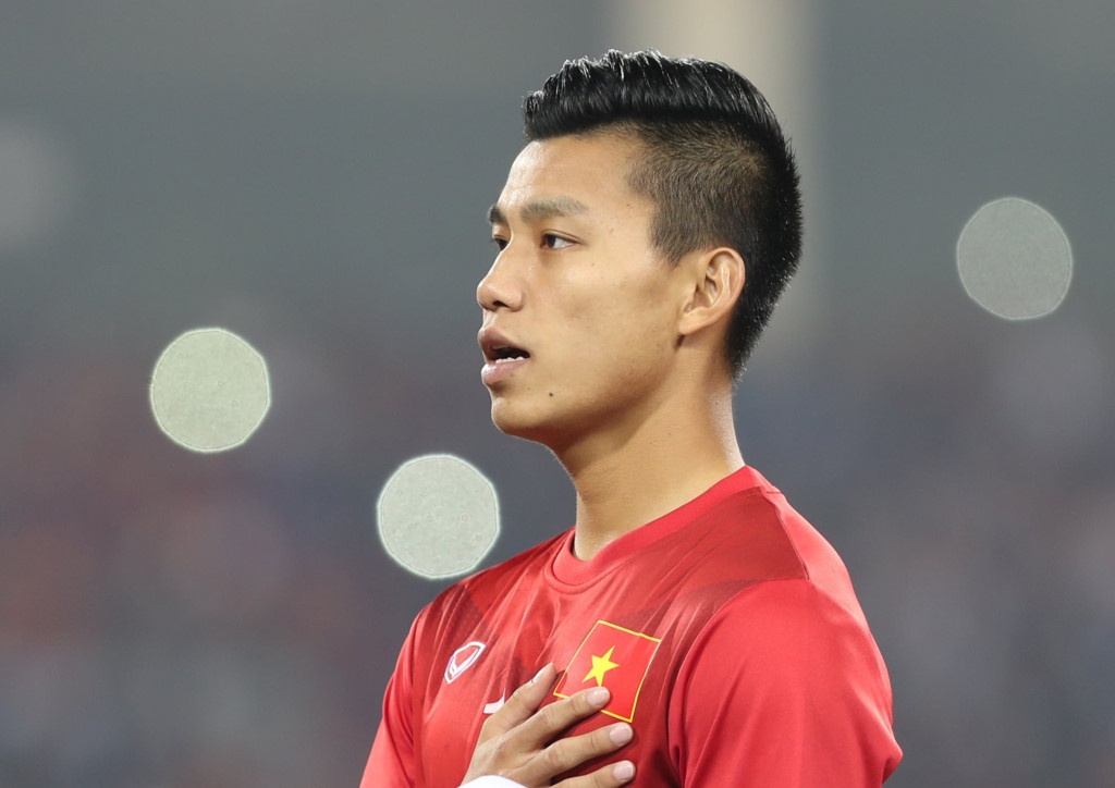 Van Thanh: 'Nhieu luc nho cha me den phat khoc' hinh anh