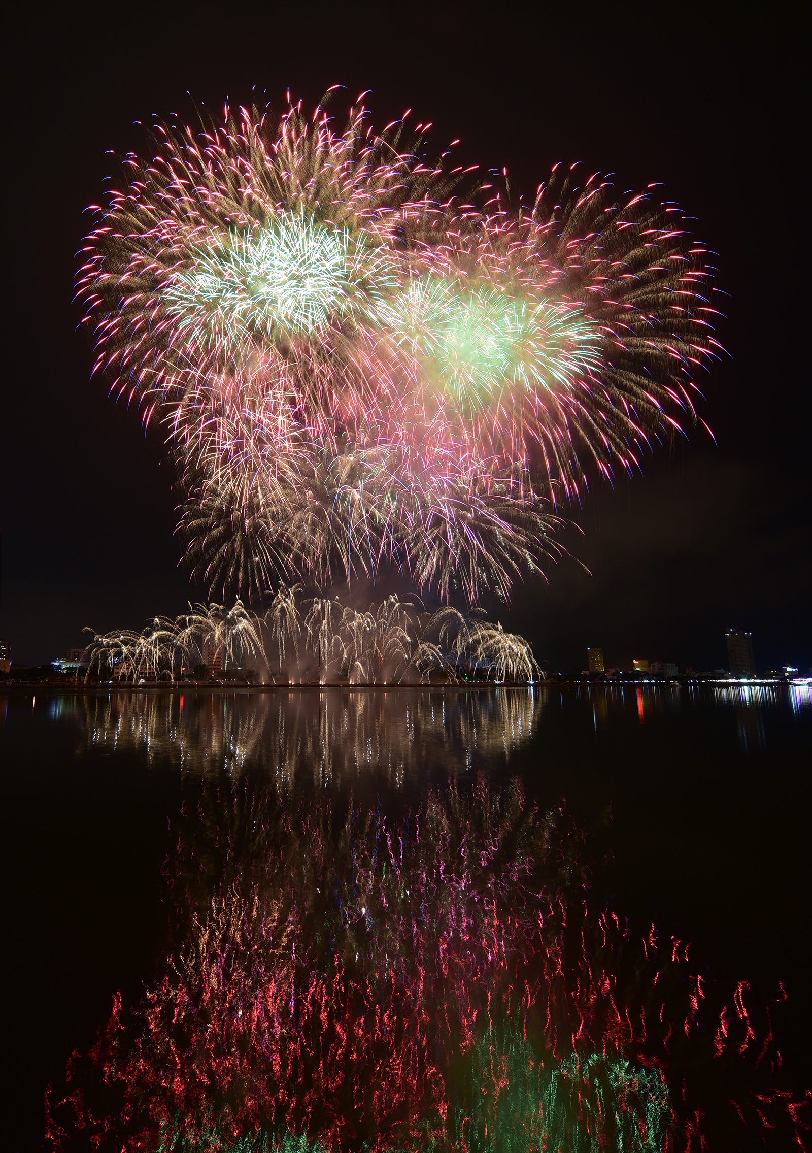 Tam bien Phong o Do Son anh 12